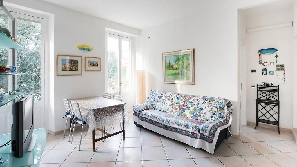 Appartamento Della Piazza Леванто Апартаменты